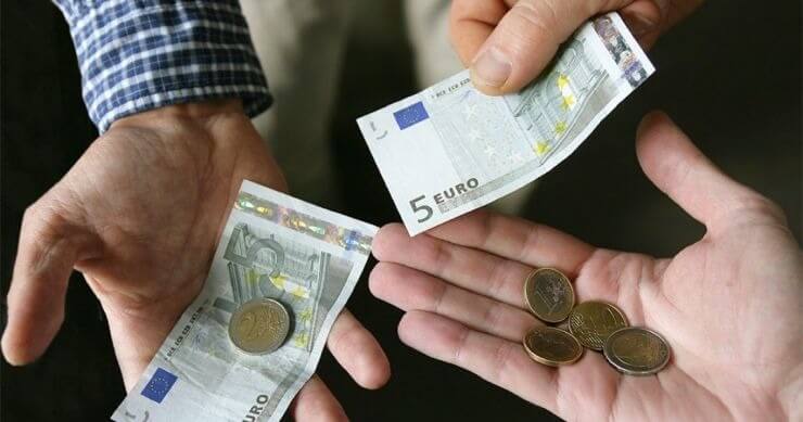 Κατώτατος μισθός: Ποιοι εργαζόμενοι θα δούνε αύξηση έως και 195 ευρώ το μήνα