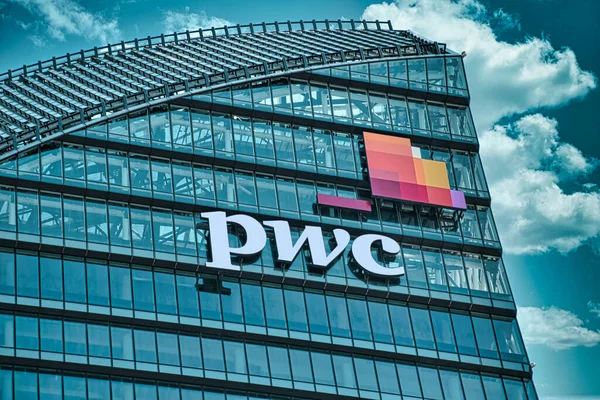 Θέσεις εργασίας στην PwC