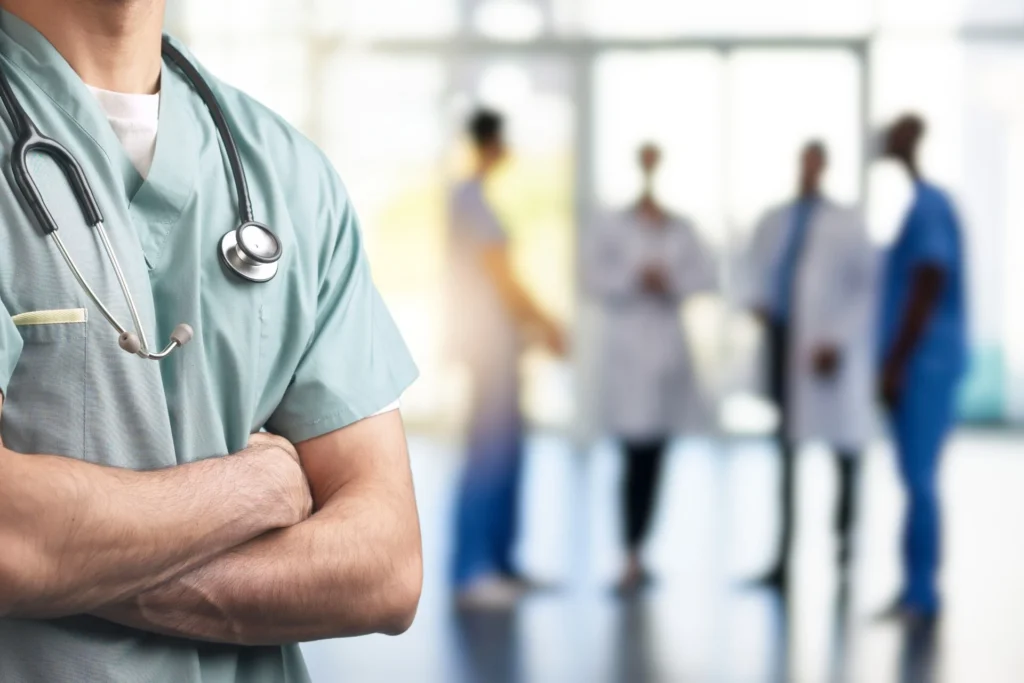 Από σήμερα οι αιτήσεις για προσλήψεις 441 μόνιμων γιατρών στο ΕΣΥ