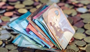ΔΥΠΑ ειδικό εποχικό βοήθημα έως 1375 ευρώ