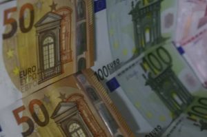 ΔΥΠΑ και ΕΦΚΑ - Πληρωμές 63,7 εκατ. ευρώ σε 61.636 δικαιούχους