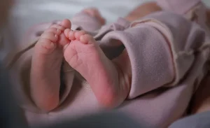 Επίδομα γέννησης 2026 - Αυξάνεται έως 6.500 ευρώ για πολύτεκνες οικογένειες και προβλέπονται αναδρομικά